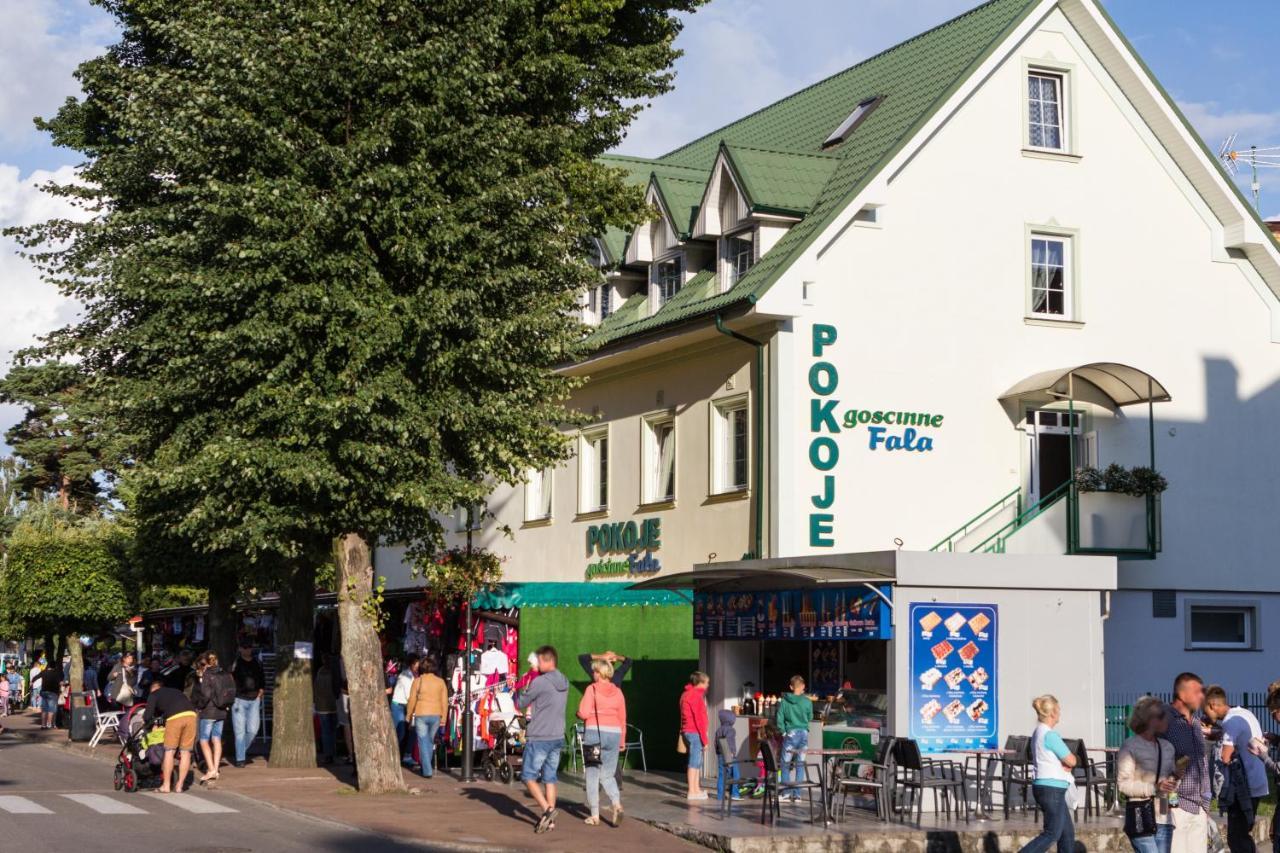 Pokoje Goscinne Fala Pobierowo Exterior foto